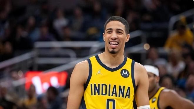 在进攻端 在进攻端