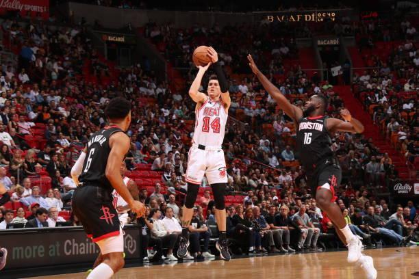 律严密著称 律严密著称